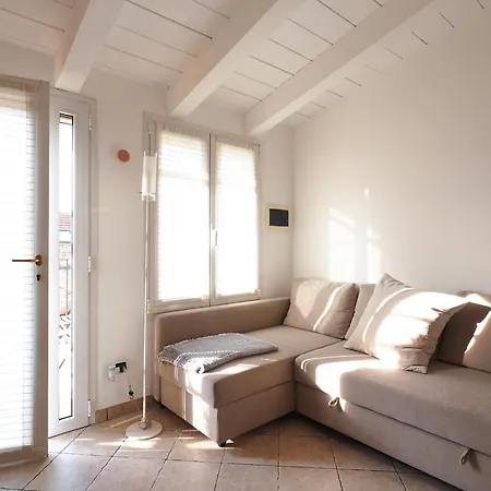 Apartament Lomellina 10 Minuti Dal Centro *
