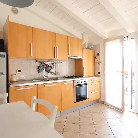 Lomellina 10 Minuti Dal Centro Apartament Mediolan